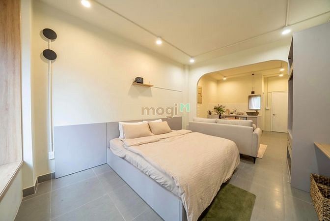 Hình ảnh Căn Hộ Cao Cấp Đầy Đủ Nội Thất Mới 100% Cửa Sổ Thoáng Gần Sân Bay