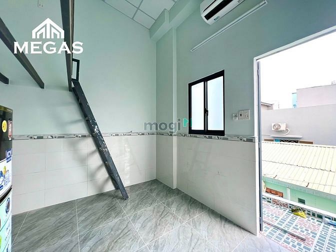 Hình ảnh 🌷🌷🌷Phòng Rộng Gác, Có Ban Công Ngay Emart Phan Văn Trị