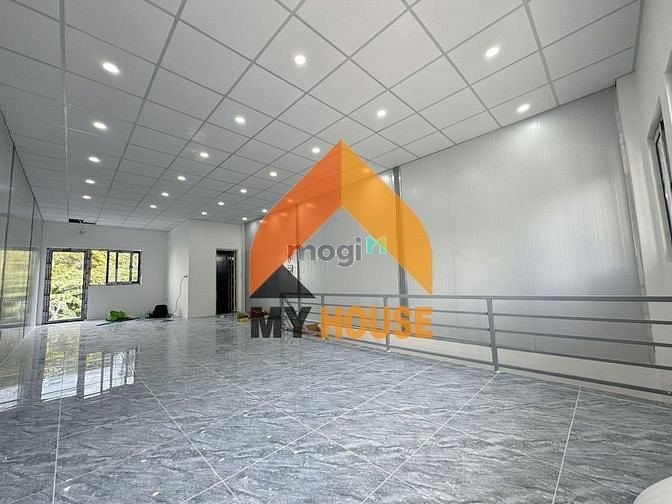 Hình ảnh Mới Tinh MB Trung Tấm Q2 Ngay Cầu SG Siêu Đông Đúc Phù Hợp KDoanh