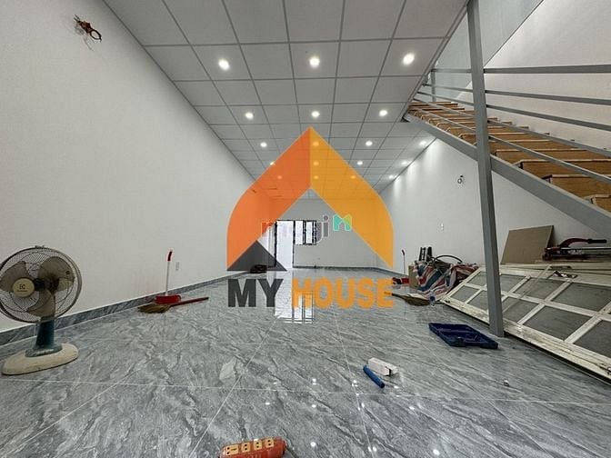 Hình ảnh Mới Tinh MB Trung Tấm Q2 Ngay Cầu SG Siêu Đông Đúc Phù Hợp KDoanh