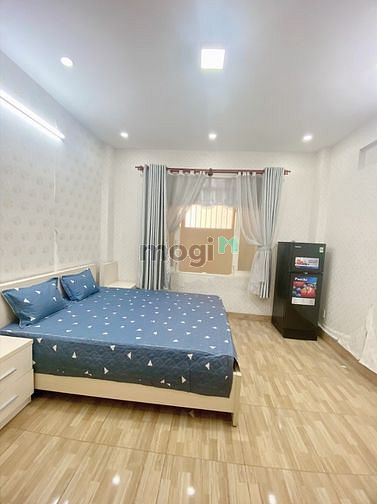 Hình ảnh CHDV mặt tiền đường ÂU CƠ giá sinh viên