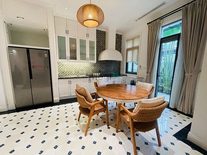 Hình ảnh Cho Thuê Biệt Thự Vinhomes với View Hồ Harmony,  90m2, Giá 30tr