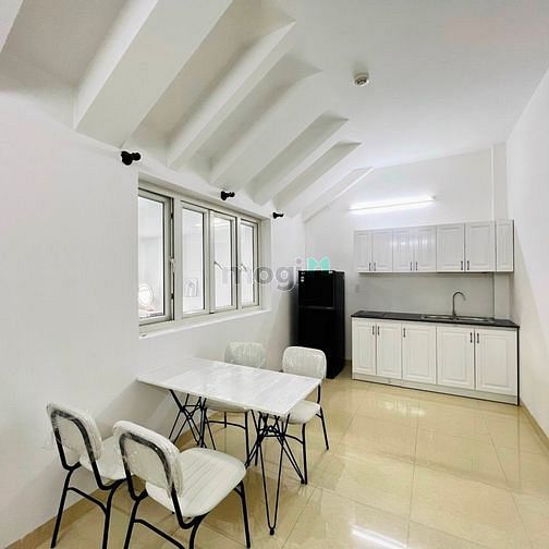 Hình ảnh Căn bancon 1PN tách biệt rộng 55m2 ở đường số 5 Trung Sơn ngay vòng xo