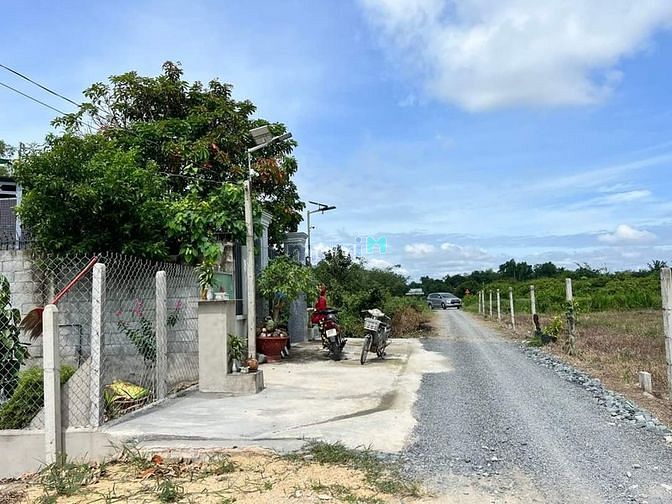 Hình ảnh 360tr -Cây da _ Hiệp Thạnh_Gò dầu -Đất Nền Tây Ninh  Hết oxy cần ra gấ