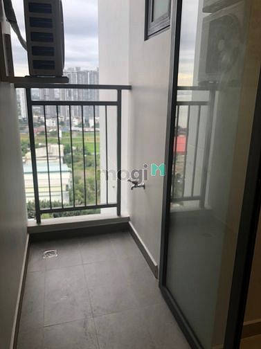 Hình ảnh Cho thuê căn 2PN có rèm máy lạnh, máy nước nóng giá thuê 9tr Q7 SG RVS