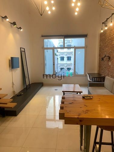 Hình ảnh Studio bancon công lớn full nội thất Cống Quỳnh Quận 1