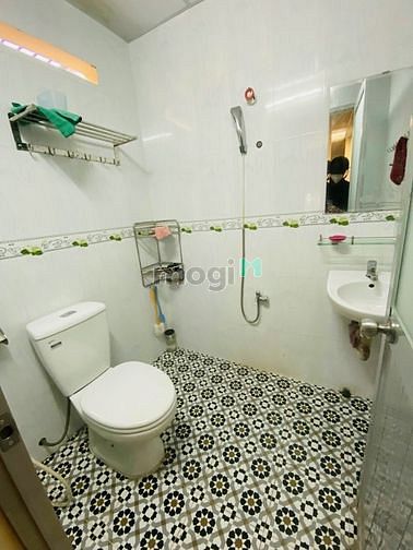 Hình ảnh Bán nhà Hxh 6m Lê Văn Phan 70m2 Tân Phú chỉ 5.35 tỷ