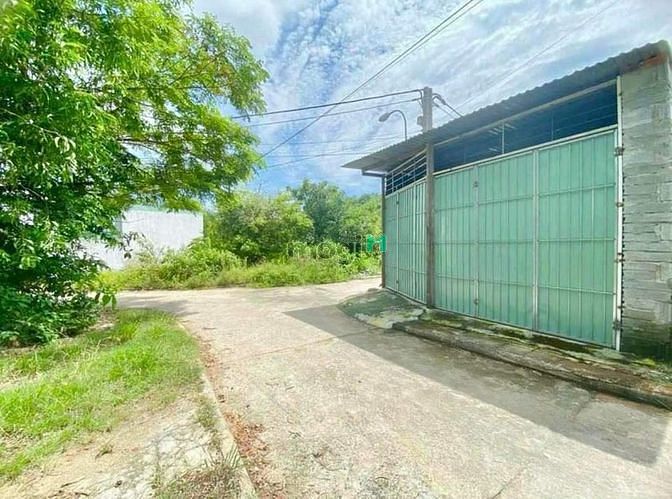 Hình ảnh VTA28 Bán lô đất đường oto khu tĐC Đất Lành Vĩnh Thái