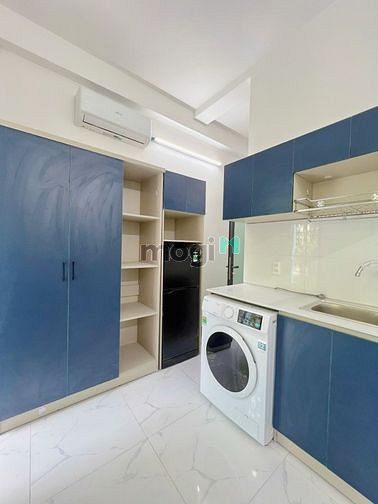 Hình ảnh Studio có ban công/cửa sổ trời thoáng mát kế bên ĐH Văn Lang