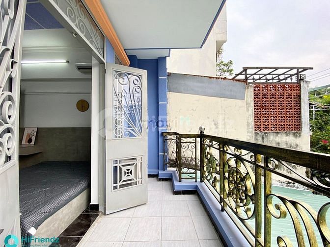 Hình ảnh Mb6623 nạp rút nhanh chóng bancol 1PN, cửa sổ trời, rộng thoáng view đẹp