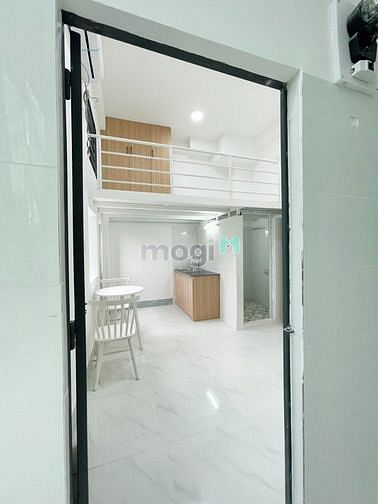 Hình ảnh Duplex mới xây 100%, gác cao không đụng đầu