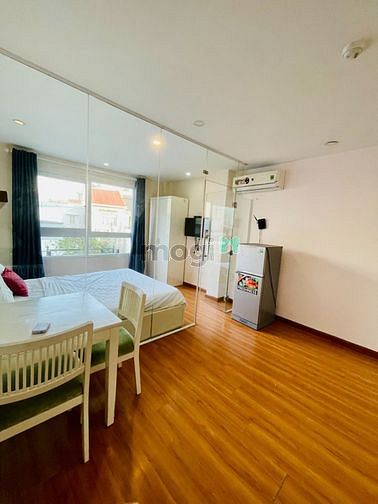 Hình ảnh Studio bancon cửa sổ lớn full nội thất Đinh Công Tráng Quận 1