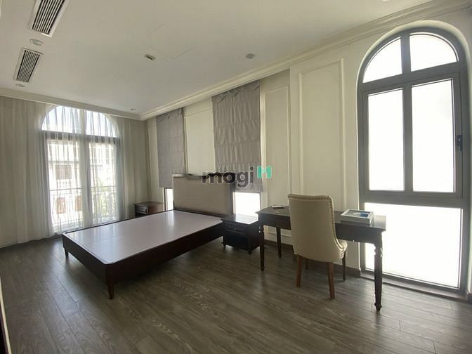 Hình ảnh Bán song lập vinhomes Harmony, dt 225m2, View cực đẹp, giá 250tr/m2