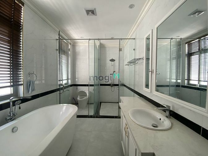 Hình ảnh Bán song lập vinhomes Harmony, dt 225m2, View cực đẹp, giá 250tr/m2