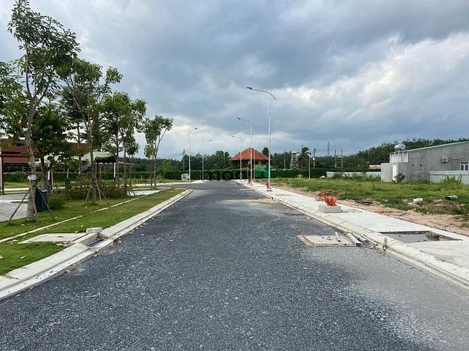 Hình ảnh ĐẤT SẠCH ĐÔNG DÂN CƯ Ninh Sơn, TP. Tây Ninh, 200m2, đường nhựa
