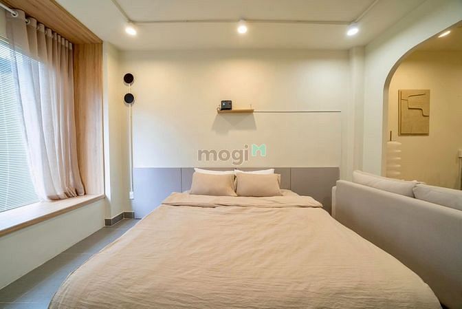 Hình ảnh Căn Hộ Cửa Sổ Lớn Full Nội Thất Cao Cấp Mới 100% Ngay Sân Bay