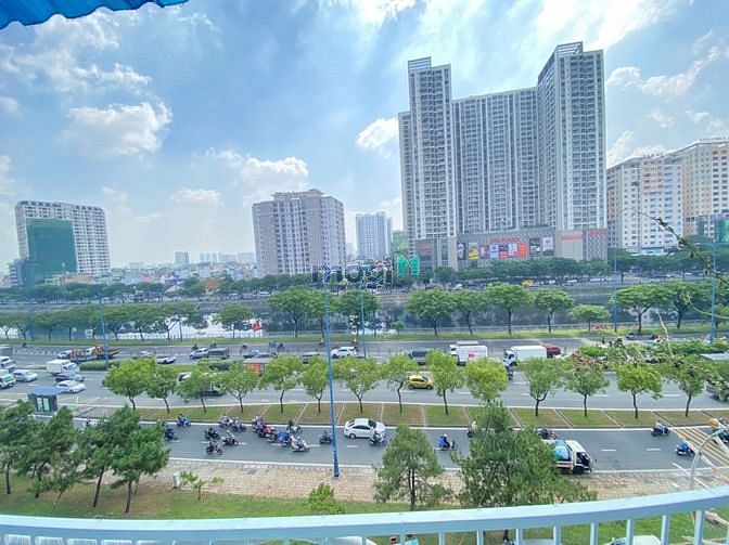 Hình ảnh Studio bancon cửa sổ lớn full nội thất Ký Con Quận 1