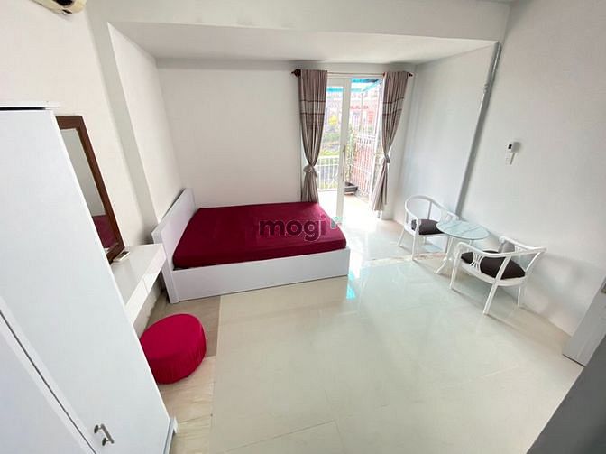 Hình ảnh Studio bancon cửa sổ lớn full nội thất Ký Con Quận 1