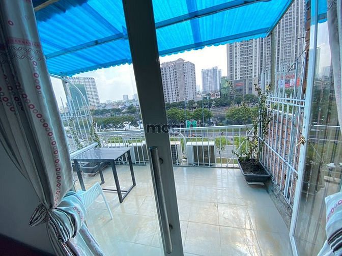 Hình ảnh Studio bancon cửa sổ lớn full nội thất Ký Con Quận 1