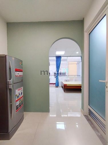 Hình ảnh Studio bancon cửa sổ lớn full nội thất Ký Con Quận 1