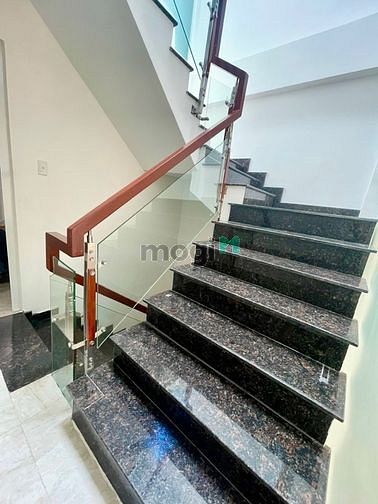 Hình ảnh Tân Định Q1 Cho thuê Trang Chủ MB66.COM / Đăng Ký Tặng 66K có balcon lớn có nội thất gần Phố đi bộ