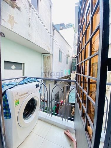 Hình ảnh Cho thuê phòng có bancon máy giặt riêng Nguyễn Đình Chiểu Quận 3