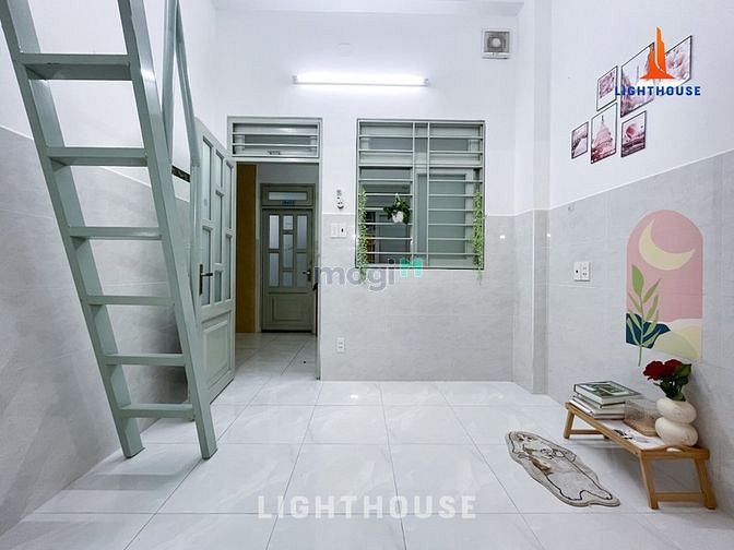Hình ảnh Trống căn duplex, đầy đủ nội thất giá tốt ngay Dương Quảng Hàm