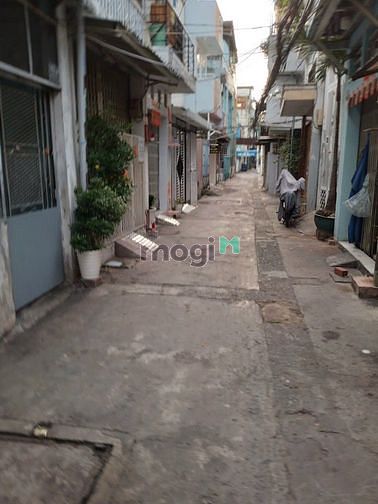 Hình ảnh Nhà hẻm 1 Sẹc sát Mt Nguyễn Đình Chiểu Q3