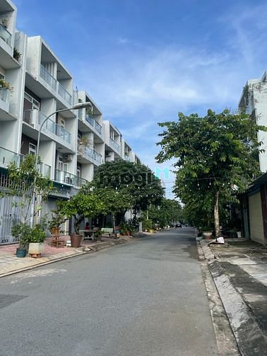 Hình ảnh BÁN GẤP Lô đất (4mx20m) đường rộng 12m Đặng Thùy Trâm, gần ĐH Văn Lang