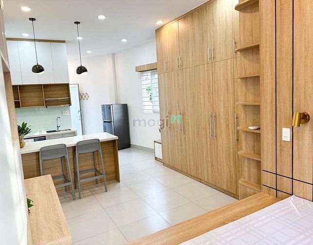 Hình ảnh Căn Hộ Cao Cấp Cửa Sổ Lớn Full Nội Thất Ngay CV Hoàng Văn Thụ