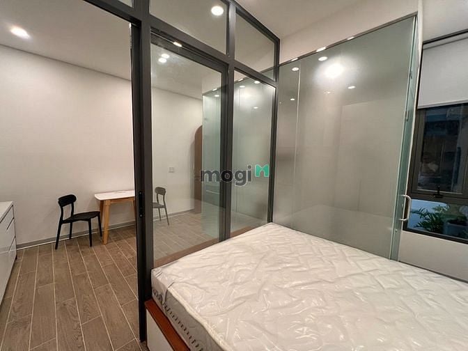 Hình ảnh Studio bancon cửa sổ lớn full nội thất Nguyễn Trãi Quận 5