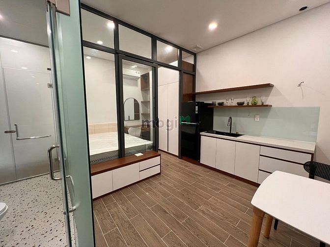 Hình ảnh Studio bancon cửa sổ lớn full nội thất Nguyễn Trãi Quận 5