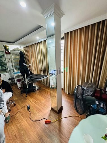 Hình ảnh Cho thuê mặt bằng mặt phố Đoàn Thị Điểm