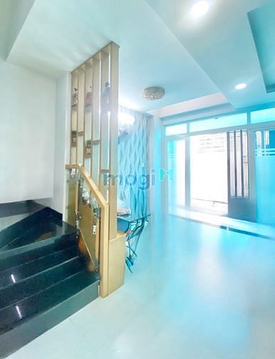 Hình ảnh Khu VIP Dân trí cao, Lý Thường Kiệt Tân Bình 55m, 5 Tầng, 4 PN.