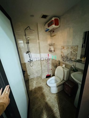 Hình ảnh Cho thuê mặt bằng mặt phố Đoàn Thị Điểm