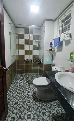 Hình ảnh Nhà Ngay  Công viên Tên Lửa gần st AEON MALL Bình Tân. Dt 5x20. 3,5 tấ