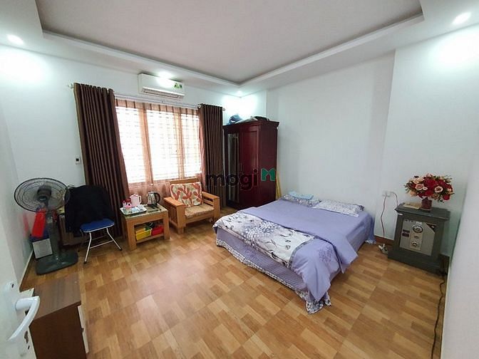 Hình ảnh Cho thuê nhà Văn Cao full nội thất