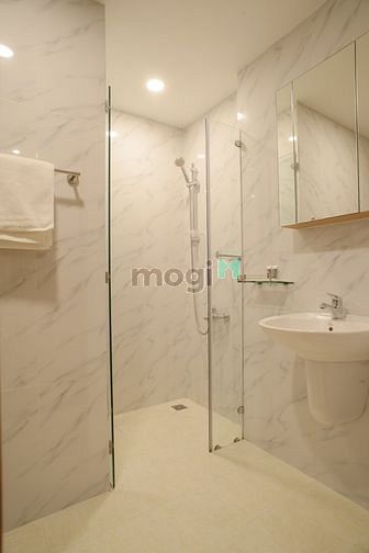 Hình ảnh Studio cửa sổ lớn máy giặt riêng full nội thất Nguyễn Văn Cừ Quận 5