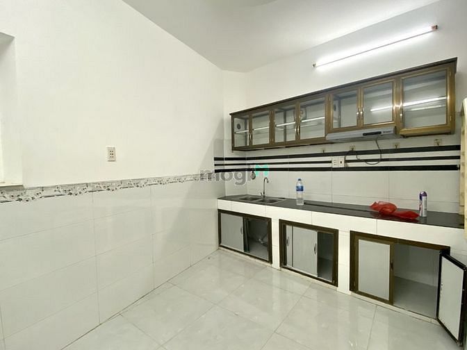 Hình ảnh Hẻm xe hơi 5m 3 Tầng Lạc Long Quân 45m2 chỉ 4.3 tỷ