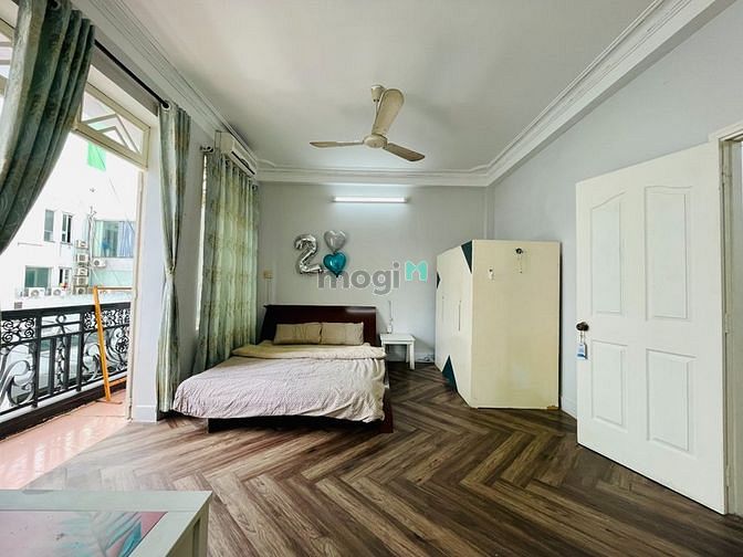 Hình ảnh Studio cửa sổ lớn thoáng mát full nội thất Dương Bá Trạc Quận 8
