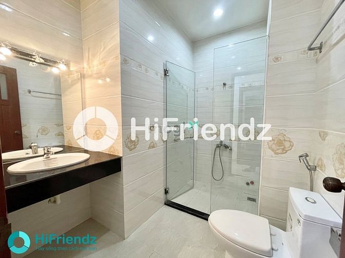 Hình ảnh Chỉ tính điện, bancol sân vườn, full nội thất cao cấp Tên Lửa Gần Aeon