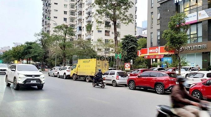 Hình ảnh Cho thuê nhà mặt phố Vũ Phạm Hàm - Cầu Giấy