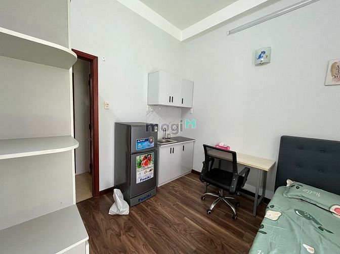 Hình ảnh Cho thuê phòng studio ban công full nt, giờ giấc tự do, k chung chủ