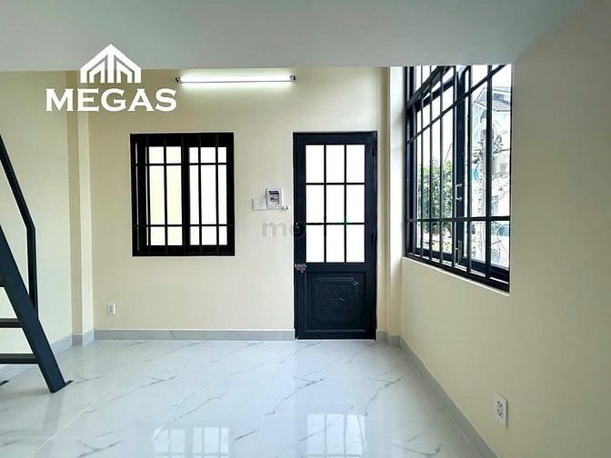 Hình ảnh ChDV giá siêu rẻ ngay sân bay TSN