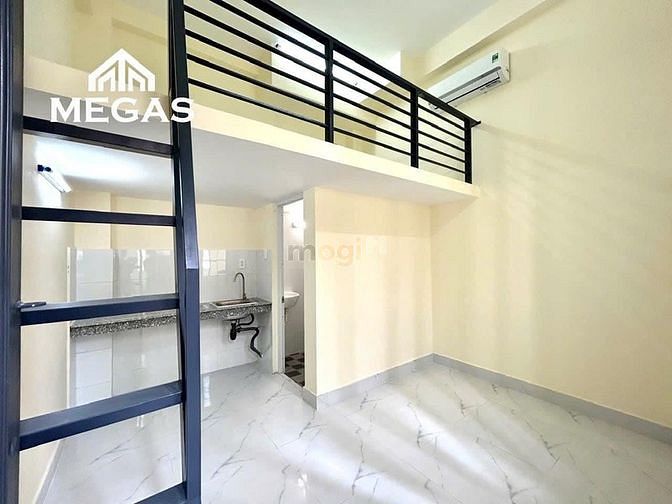 Hình ảnh ChDV giá siêu rẻ ngay sân bay TSN