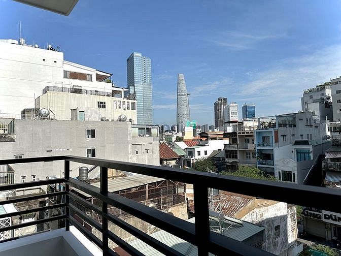 Hình ảnh Studio 1PN máy giặt riêng bancon lớn full nội thất Lê Thánh Tôn Quận 1