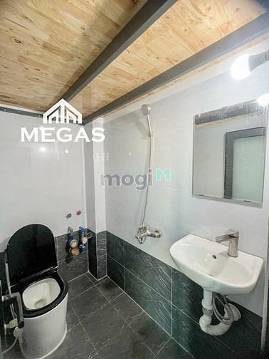 Hình ảnh Phòng Duplex View Kính Rộng - Thoáng - Gác Cao 1m5 - Nhà mới 100%