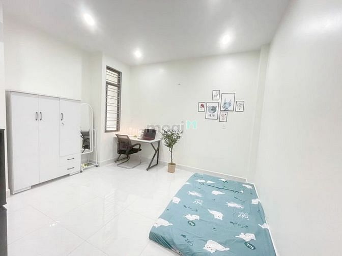 Hình ảnh ChDV Mặt tiền đường Phạm Văn Bạch
