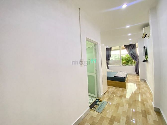 Hình ảnh Căn Hộ Full Nội Thất Ngay Hoàng Văn Thụ Siêu Thoáng Có Thang Máy