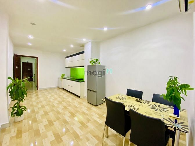 Hình ảnh Căn Hộ Full Nội Thất Ngay Hoàng Văn Thụ Siêu Thoáng Có Thang Máy
